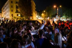 Milos-Bikovic-s-fanovima